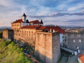 замок паланок