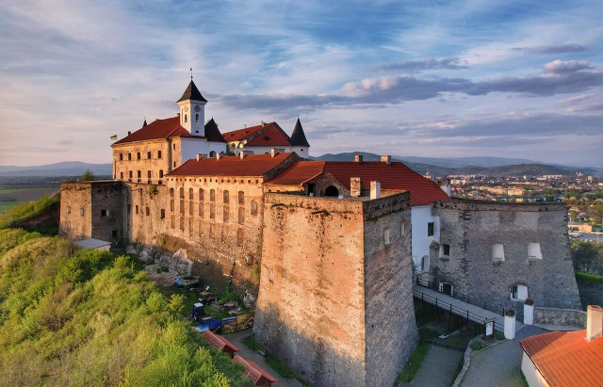 замок паланок