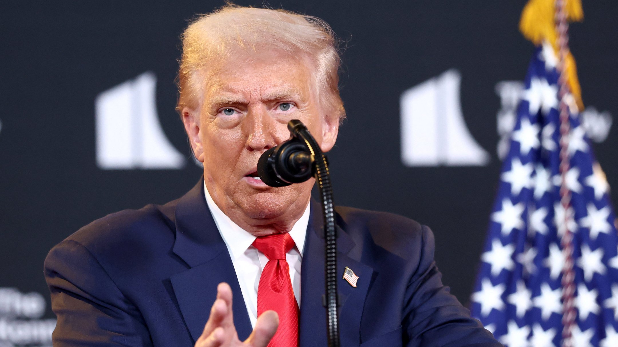 Трамп