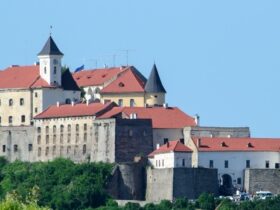 замок паланок