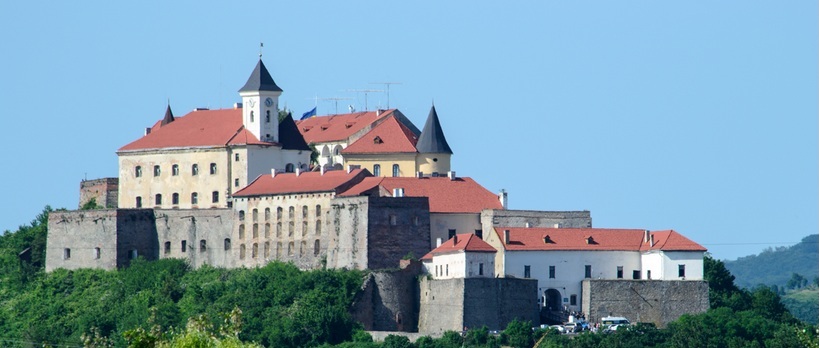 замок паланок