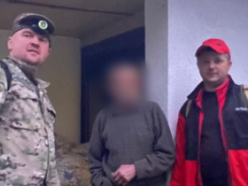 наряди поліції, пенсіонер,