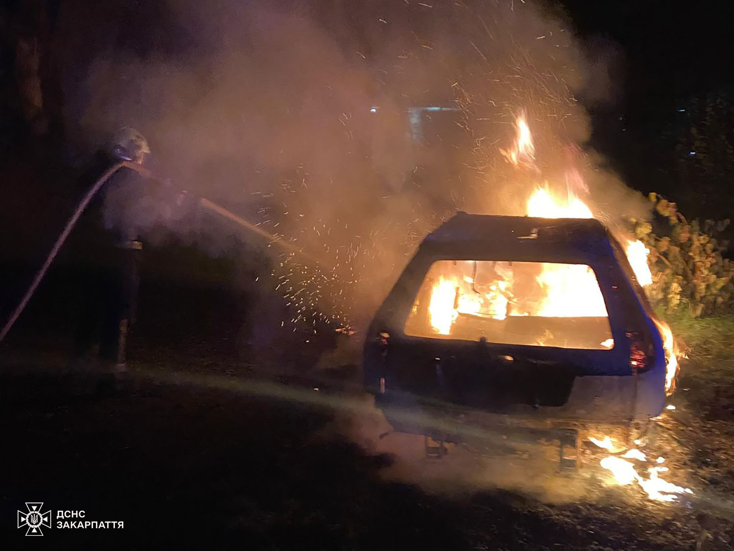 автомобіль, пожежа