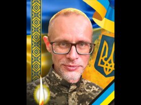 прощання, герой