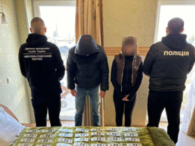 військовослужбовці, жінка