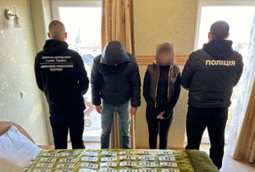 військовослужбовці, жінка