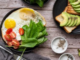 яєшня, помідори, їжа