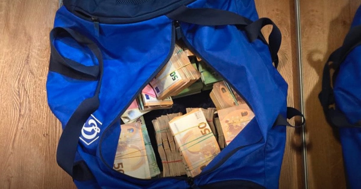 сумка, гроші