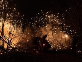 ніч, вибухи