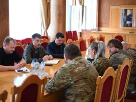 люди, кабінет