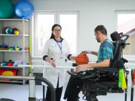 лікар, пацієнт