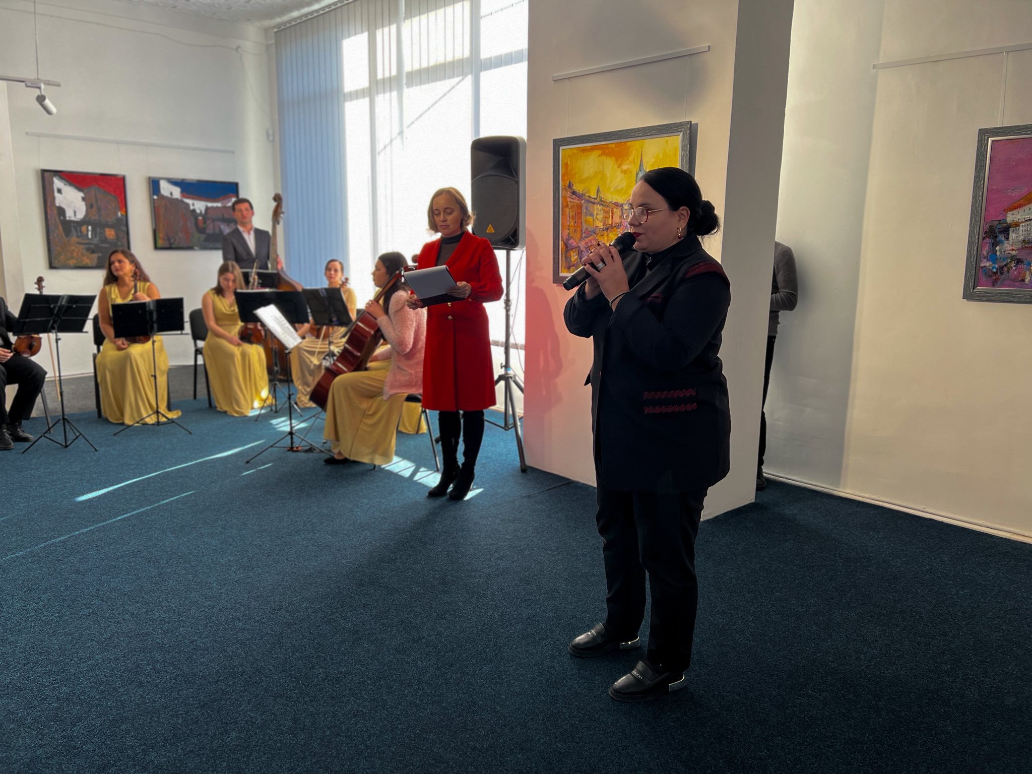 люди, свято