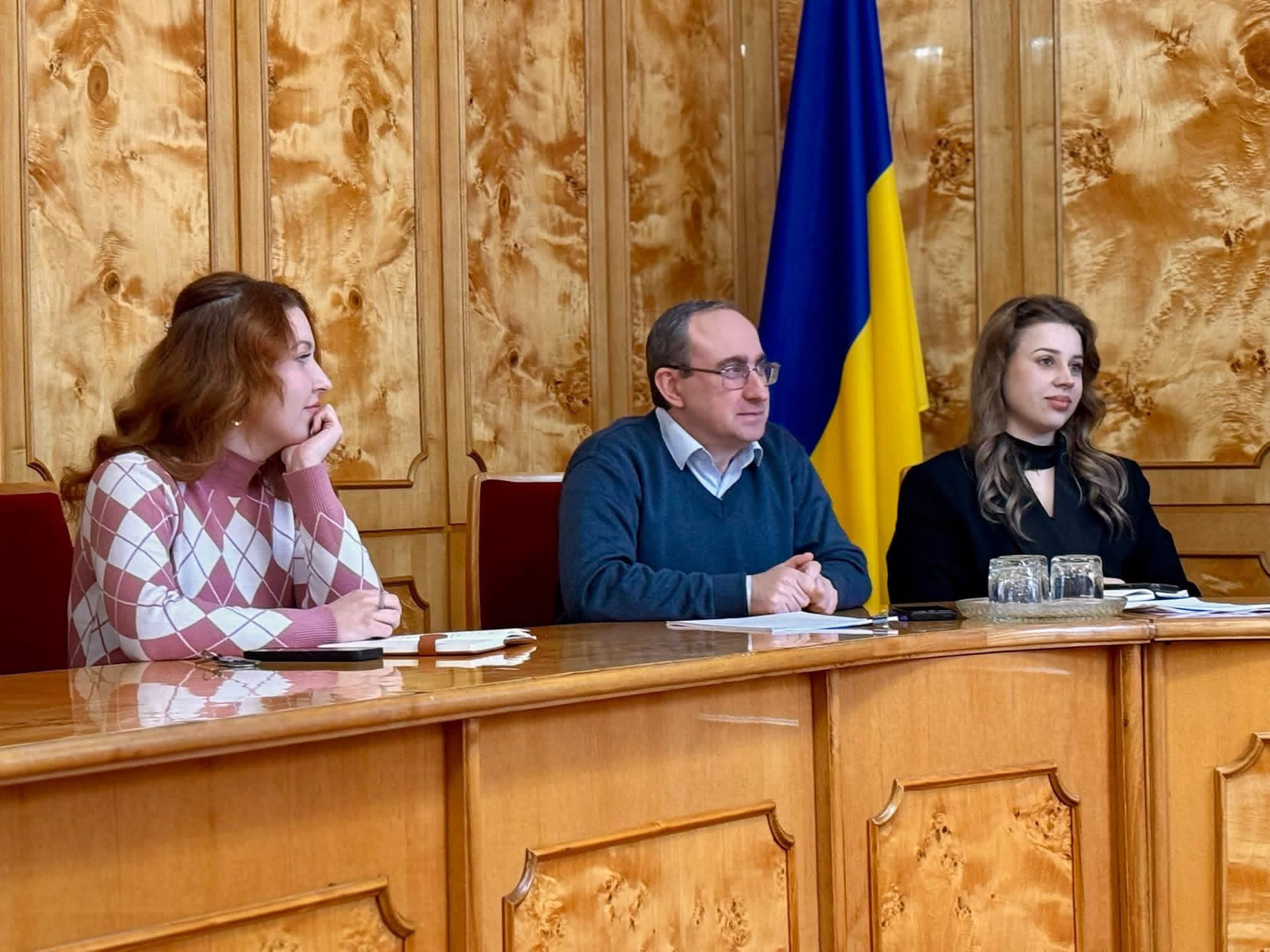 люди, прапор