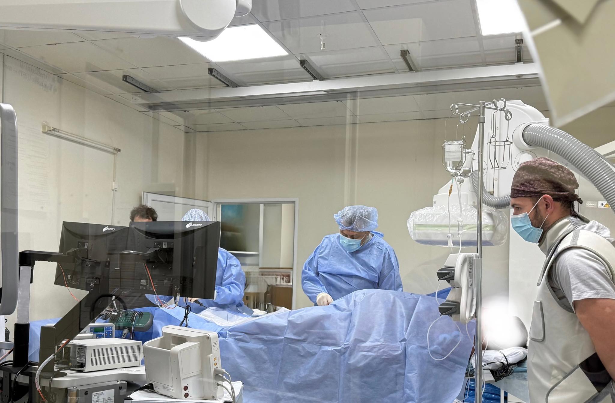 хірург, операційна