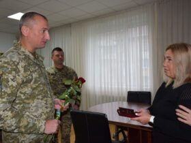 чоловік, жінка