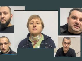 чоловіки, фото