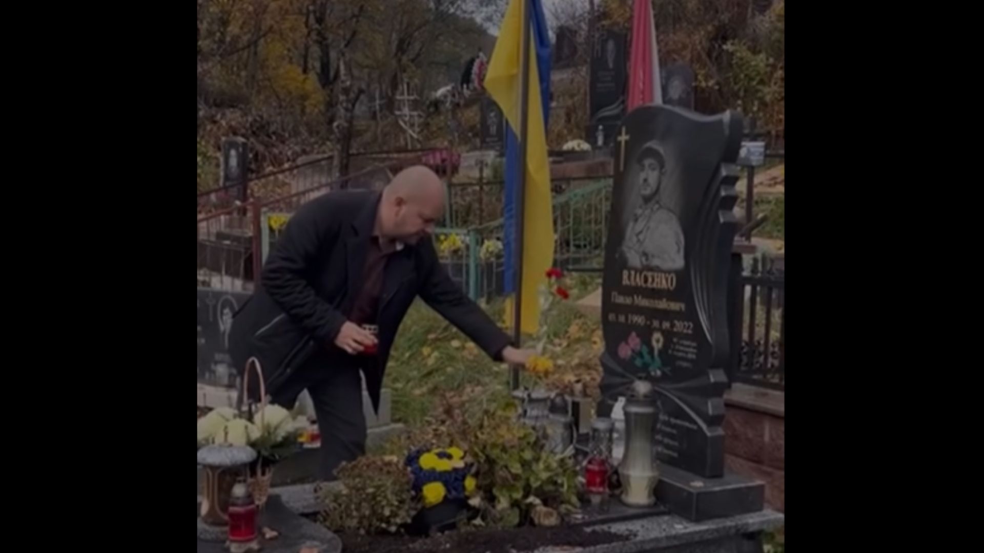 чоловік, цвинтар