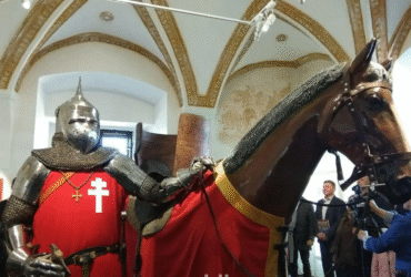 меморіальна кімната, кінь