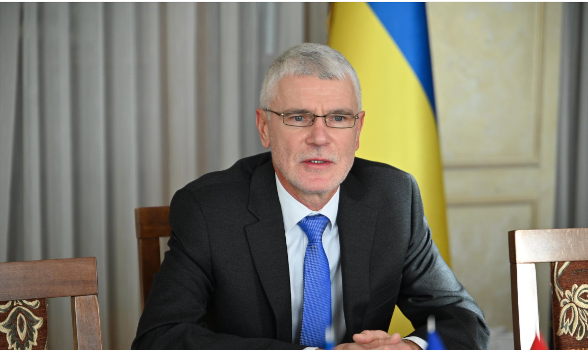 чоловік, посадовець