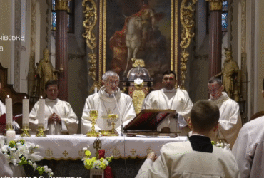 духовенство, свято