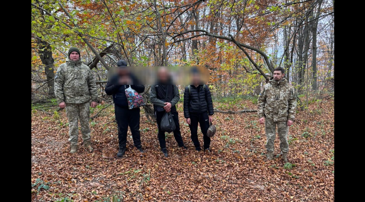 прикордонники, чоловіки