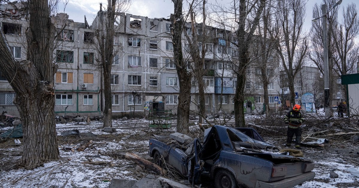 будинок, місто