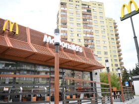 ресторан, місто