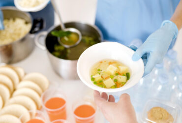 безоплатні обіди