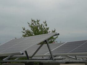 сонячним панелям