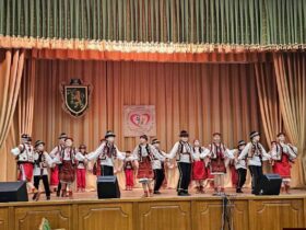 діти, сцена