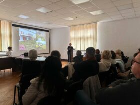 люди, подія