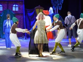 актори, сцена