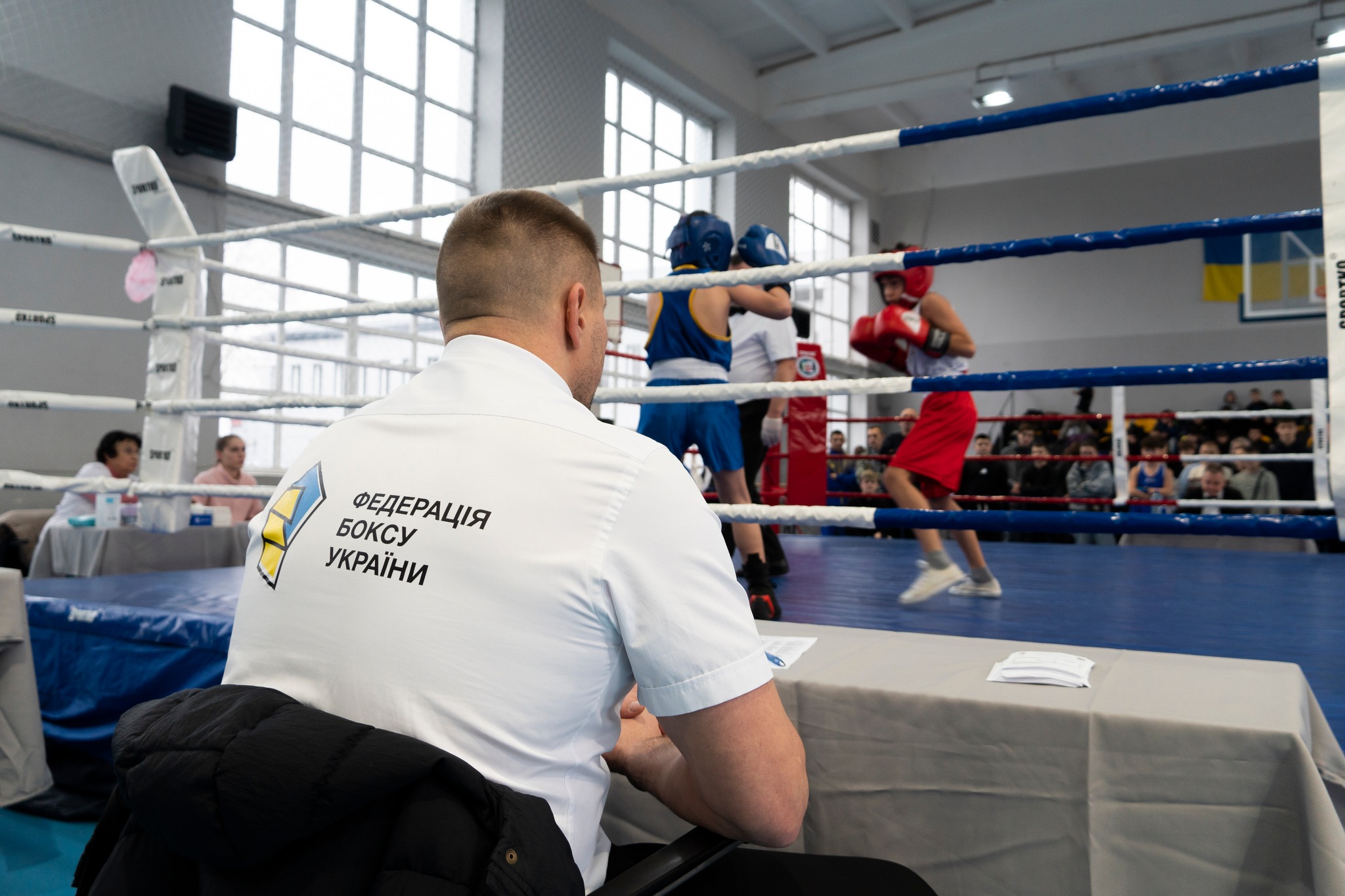 ринг, спортсмени