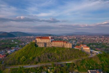 замок, небо, гора