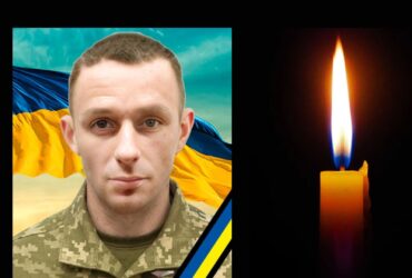 чоловік, свічка