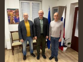 чоловіки, фото