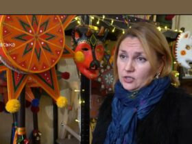 жінка, сувеніри