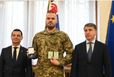 чоловіки, подія