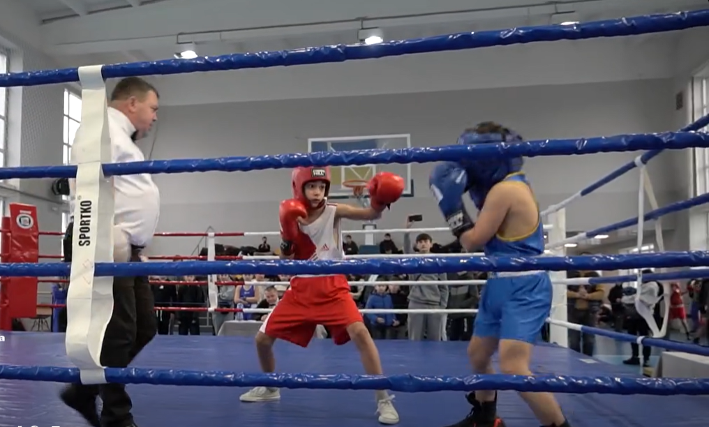 хлопці, ринг