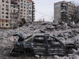 будинки, руїни