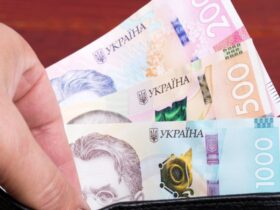 гроші, рука