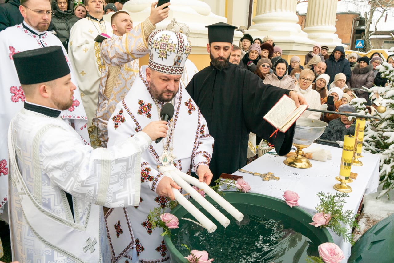 люди. СВІЧКИ, ПОДІЯ