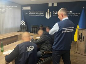 правоохоронці, кабінет