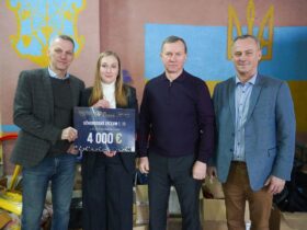 люди, приміщення