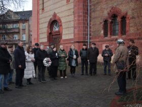 люди, подія