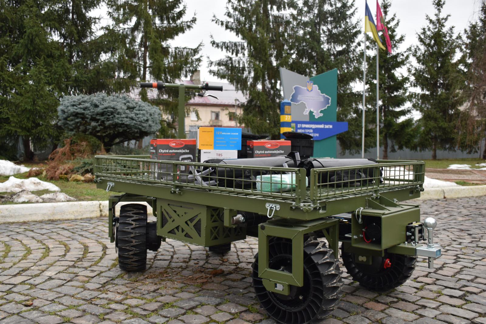 техніка, дерева, вулиця