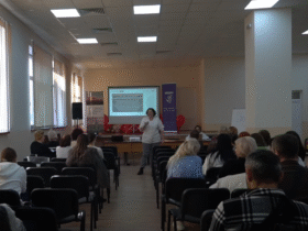 клас, учні, дія