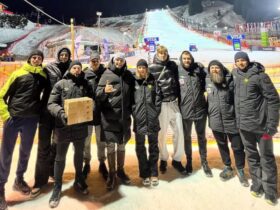 люди, подія