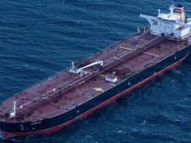 море, танкер