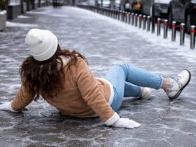 впала на льду